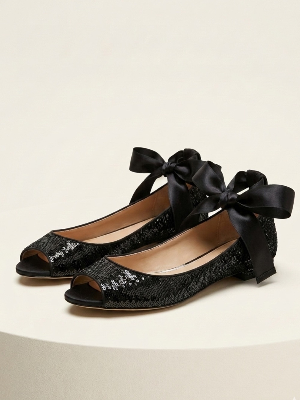 Jewel Badgley Mischka black sequin peep-toe flats satin ribbon ankle ties Sz 8